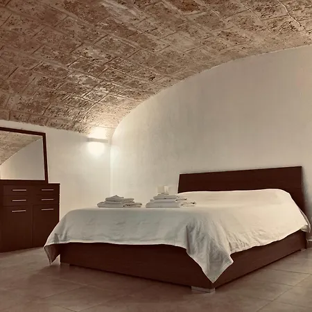 Dimora Castello Holiday home Bari