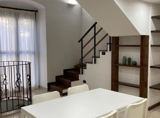 Dimora Castello Bari