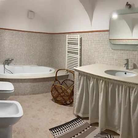 Dimora Castello * בארי